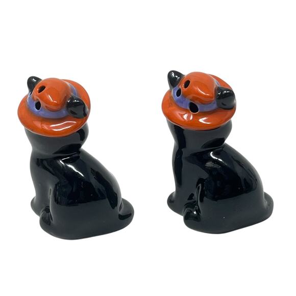 Halloween Black Cat with Orange Witch's Hat Salt and Pepper Set 2.5" x 1.75" NEW - Picture 3 of 8